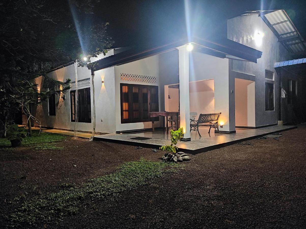 Sunset Villa Negombo Exterior foto